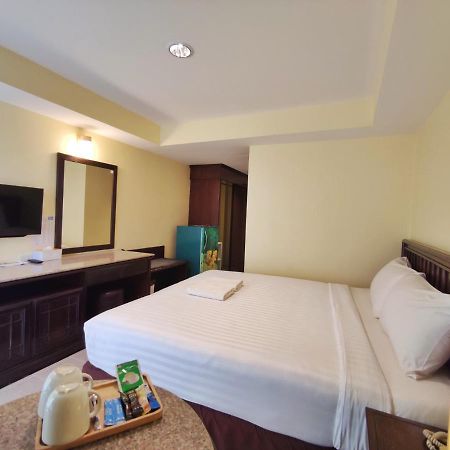 The Chanthong Residence And Hotel Pattaya Luaran gambar